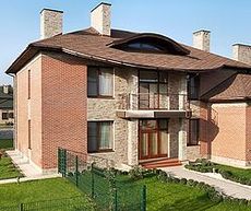 Деревянные окна для коттеджа