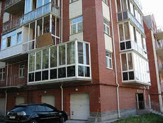 Балконы, лоджии, выход на балкон из алюминия.