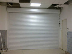 Защитные роллеты, ролловые ворота