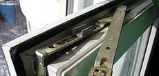 Замена оконной фурнитуры
