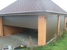 Защитные роллеты для гаража.