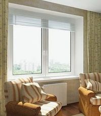 окно REHAU в кухню, размер 1500*1500, 2х камерный стеклопакет, немецкая фурнитура Roto NT