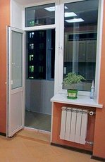 Выход на балкон VEKA в 9ти этажку от комапнии Good Master.
