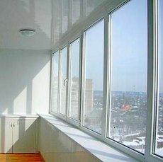 Застеклить балкон на Холодной Горе, компания Good Master.