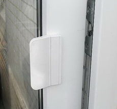 Балконная ручка (для притягивания двери, не фиксации)