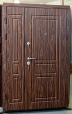Двери входные полуторные