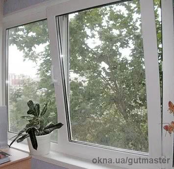 Двухстворчатое окно WDS для Хрущёвской квартиры от компании Good Master