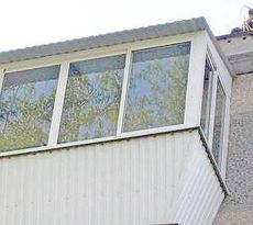 Обшивка балконов цветной профлист, наружная от компании Good Master