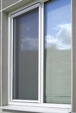 Москитная сетка на стандартное окно в квартиру от компании Good Master