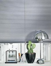 Жалюзи горизонтальные алюминиевые Израиль 25