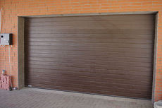 Гаражные секционные ворота