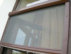 Сетки москитные для ламинированных окон