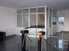 перегородки и кассовые помещения