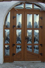 Входные двери из ПВХ