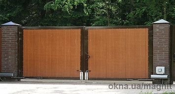 Распашные уличные ворота Распашные уличные ворота