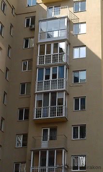 Французкое остекление балконов и лоджий в Одессе