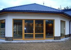 Окно из трехслойного клееного евробруса сосны