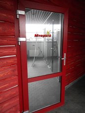 Двери из профиля Rehau