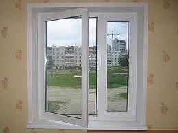 Двухстворчатое окно с фурнитурой Масо