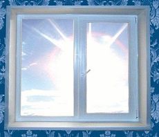 Пластиковое окно WDS двухчастное поворотно-откидное, фурнитура от компании Siegenia