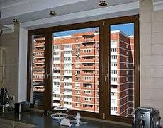 Окно из профильной системы Алюпласт трехстворчатое поворотное для коттеджей с фурнитурой от Siegenia