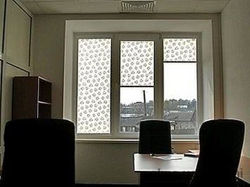 Окно из профильной системы от ALMplast поворотное с фурнитурой производства Siegenia, размер окна 1,7 х 1,5 м
