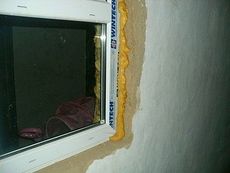 Пластиковое окно от Интернова поворотно-откидное на кухню с фурнитурой компании МАСО в среднем ценовом секторе