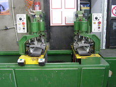 сварочный станок двухголовый U R B A N AKS 4010