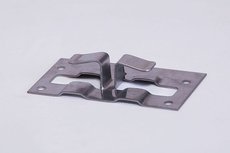 Кляммер половинка вертикальная КПB1