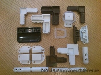 Комплектующие к москитным сеткам.