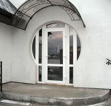 Двери входные