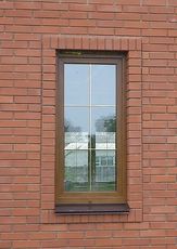 Поворотно-откидное окно в ламинации