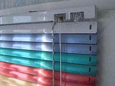 горизонтальные белые