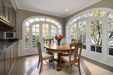 Деревянные евроокна со шпросами