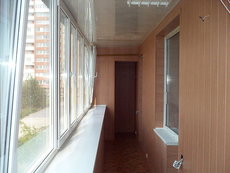 Остекление и обшивка балконов в Харькове