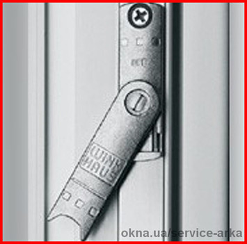 Установка приподымателя створки (микролифта)