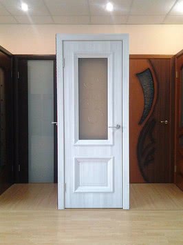 Двери со стразами