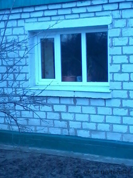 Трехстворчатые окна для частных домов.