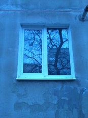 Окно 1500/1400 с одной поворотно- откидной створкой и двухкамерным энергосберегающим стеклопакетом..