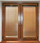 Ламинированное окно 1500/1400 с одной открывной створкой и энергосберегающим однокамерным стеклопакетом. Ламинированное окно 1500/1400 с одной открывной створкой и энергосберегающим однокамерным стеклопакетом.