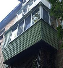 Вынос балкона по полу