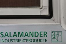 Остекление балкона профилем Salamander