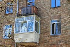 Отделка балкона сайдингом на Дарнице