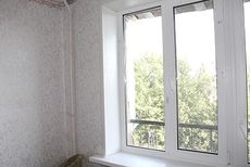 Укоси з сендвіч-панелі на вікно