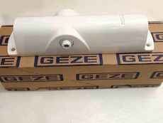 Доводчик GEZE TS 1000 без фиксации