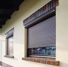 Захисні ролети пластикові.