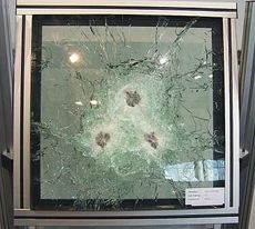 Пулестойкое стекло