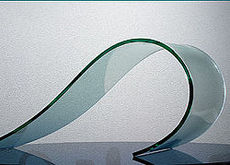 Моллированное (гнутое) стекло.