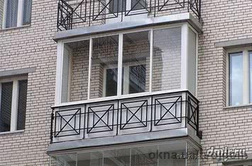 Скління балкона WDS-400.