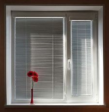 Доступная цена на окно из профиля REHAU (Буча)!